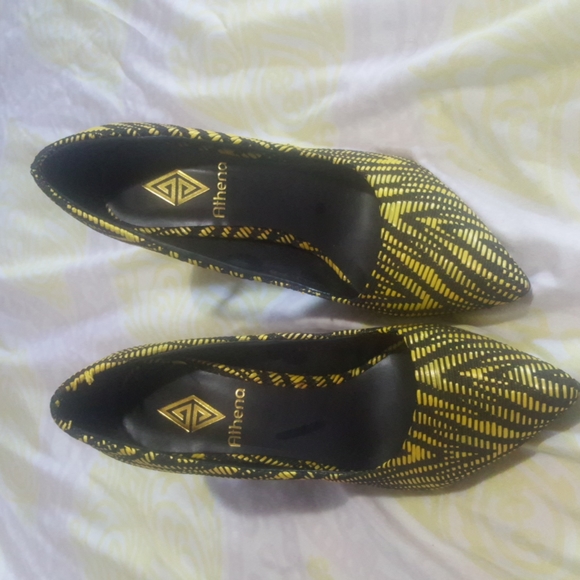 M&M 4 for $12 Shoes - Picture 2 of 9